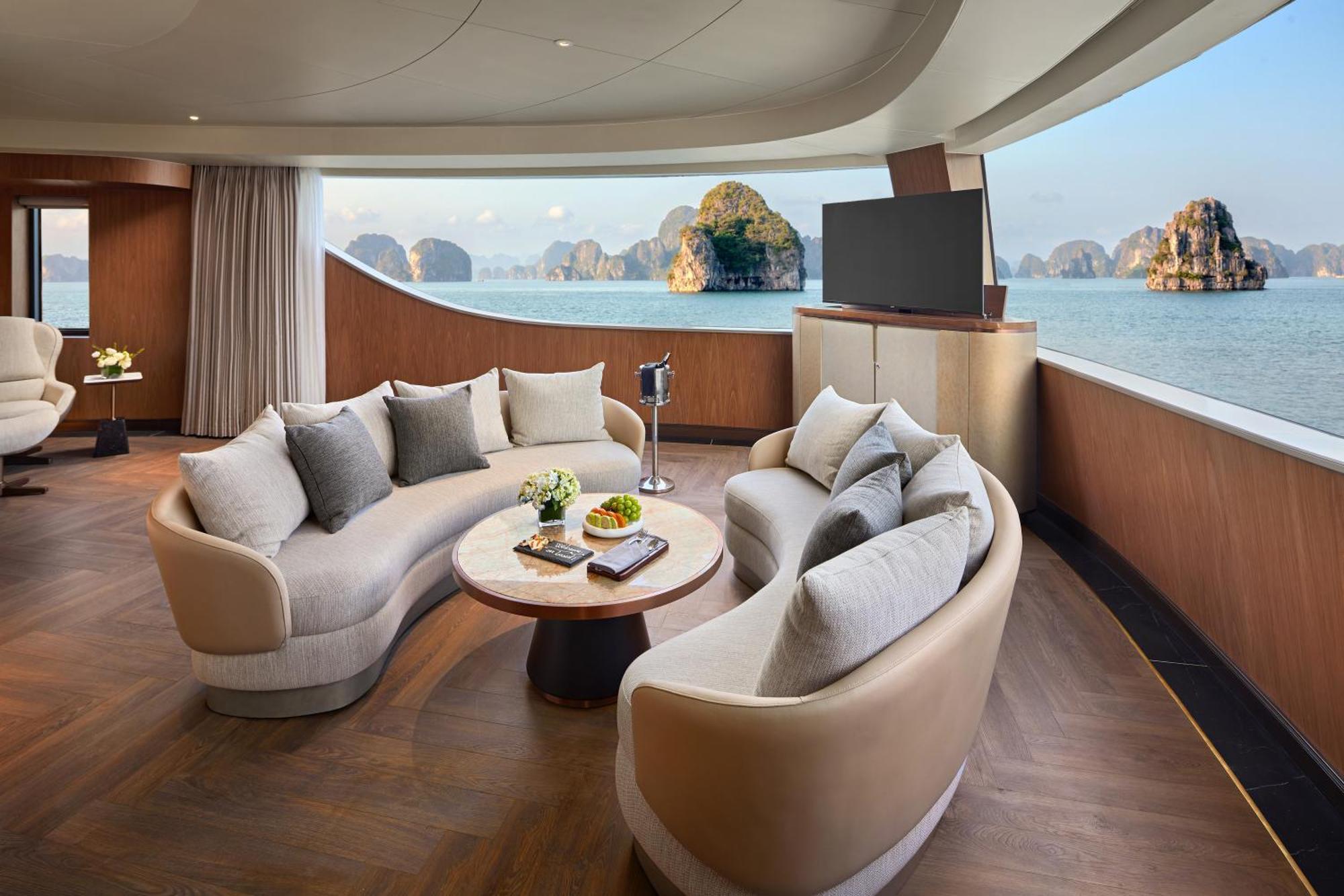 Отель Grand Pioneers Halong Bay Cruise 2 Халонг Экстерьер фото